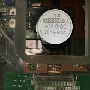 128 x 128 okrúhly LCD displej